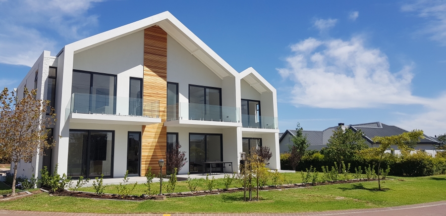 1 Bedroom Property for Sale in Val De Vie Estate Western Cape